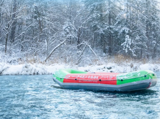 ����ɽƯ��